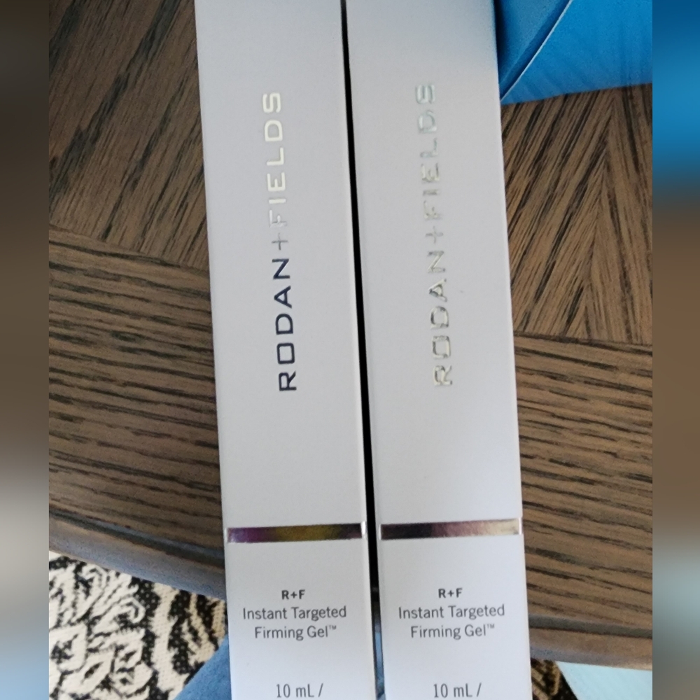 Rodan & fields instant targeting firming gel brand new